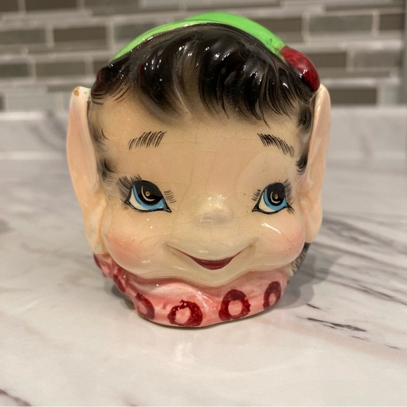 Vintage Lefton Elf Salt & Pepper shakers kitschy Christmas pixies - Picture 4 of 13